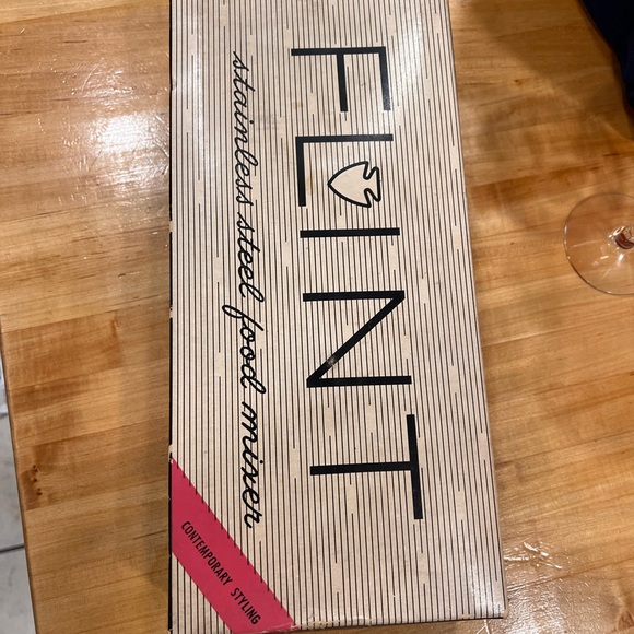 Flint stainless steel food mixer. New in box - Picture 2 of 2